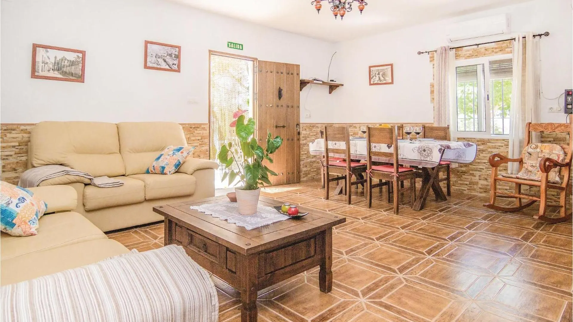 Amazing Home In Rute With Kitchenette Zambra 0*,  Spain