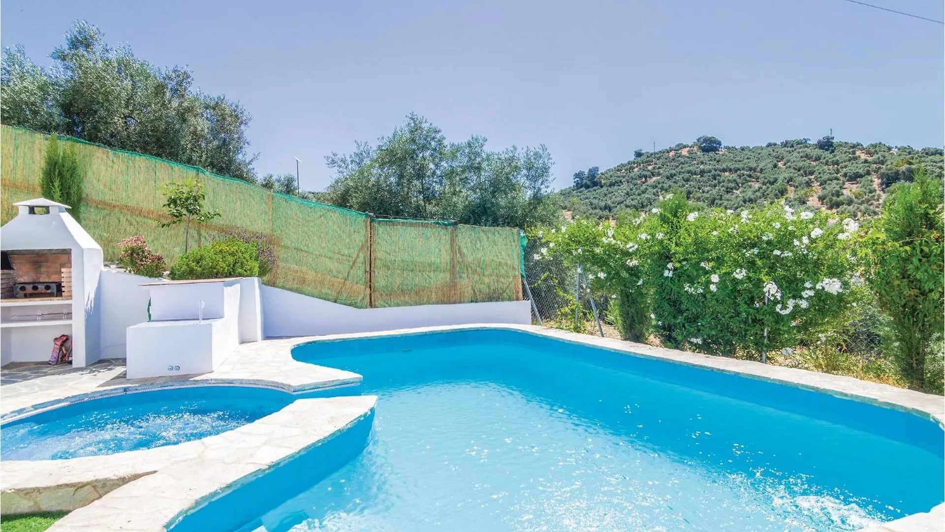 Amazing Home In Rute With Kitchenette Zambra 0*,